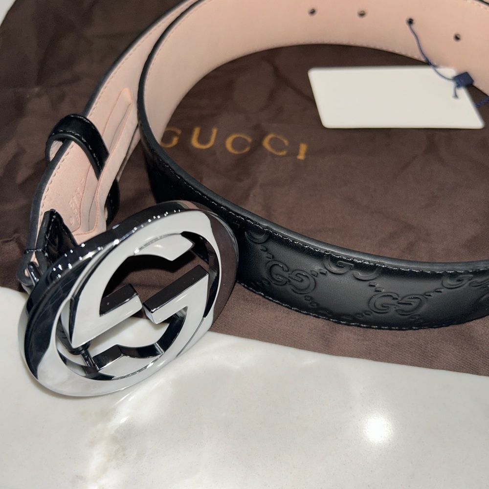 Authentic Gucci Black Embossed Leather Belt with Shiny Silver Buckle